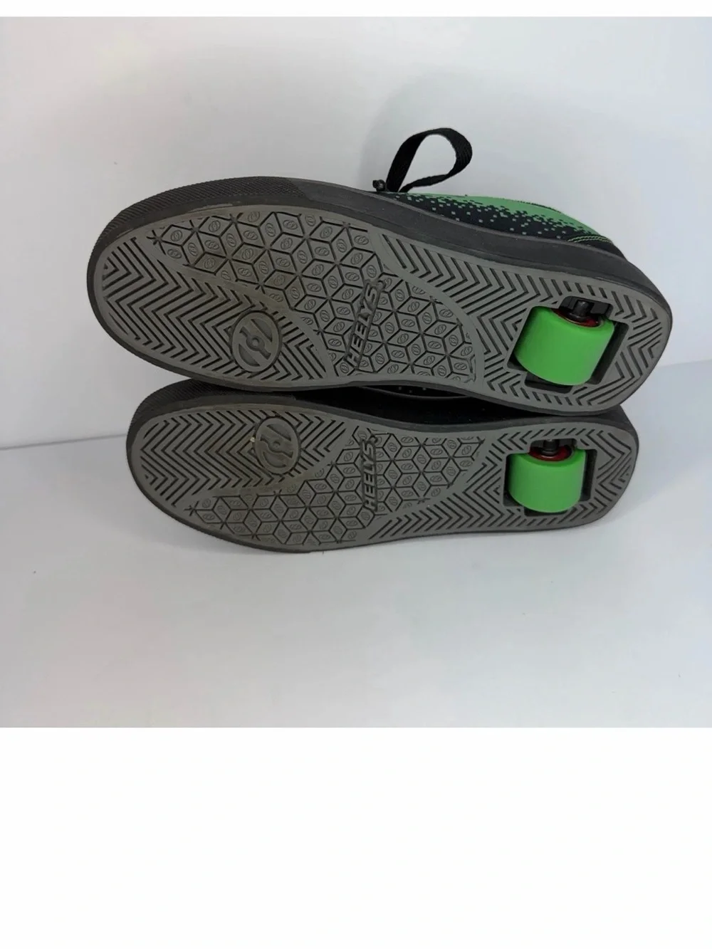 HEELYS Pro 20 Minecraft Shoes YTH SZ 5 Green Black Casual Sneakers Comfort